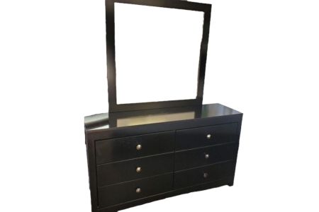 Kith Breanne Dresser and Mirror 